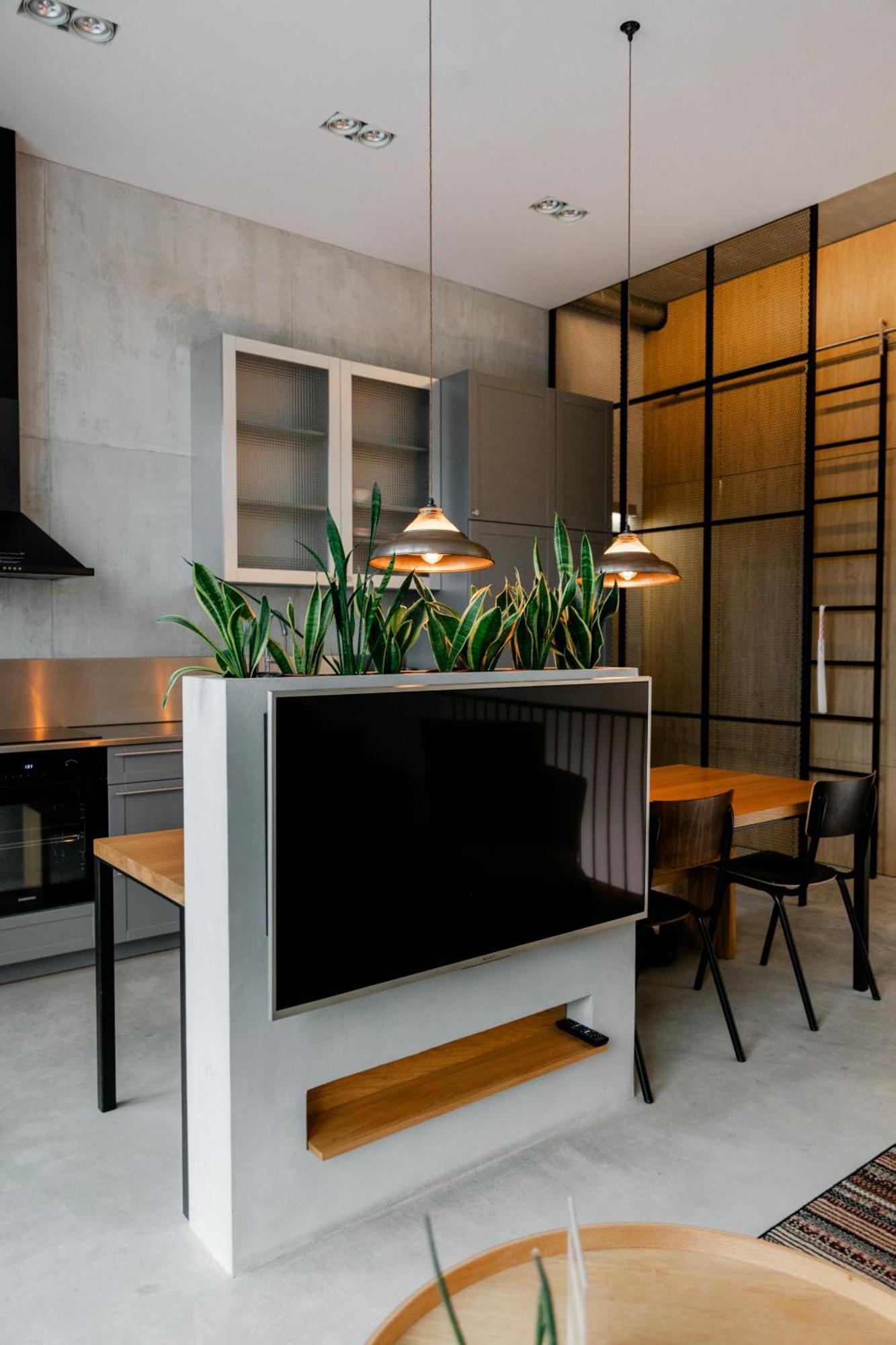 Modern And Spacious Loft Type Apartment 8 With Free Private Parking By "Owl Jazz Apartments" Kaunas Exterior photo
